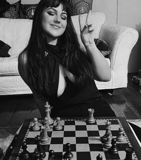 Lularobs ポルノモデル ギャラリー