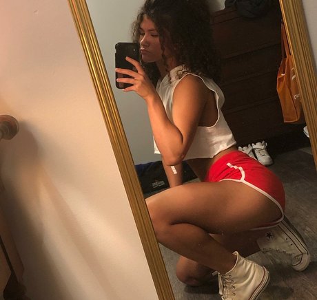 中出しアジア人OnlyFans ヌード 写真