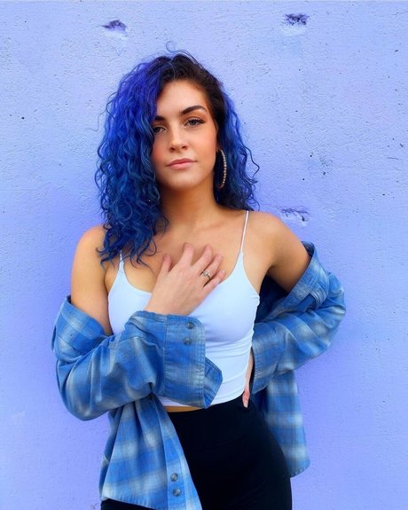 Super Hot Stripper Finsta スター ヌード 画像