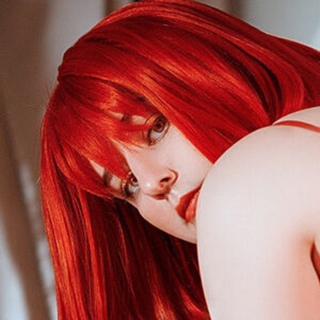 公共の場での猫のOnlyFans 美しいポルノ 写真