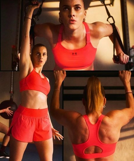 ぽっちゃりブロンドOnlyFans 無料セクシー 画像