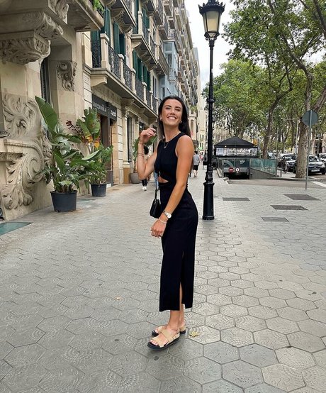 アジアの女性支配OnlyFans HD 写真