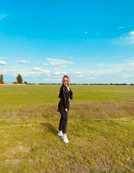 tvoya kvitka 裸モデル 写真