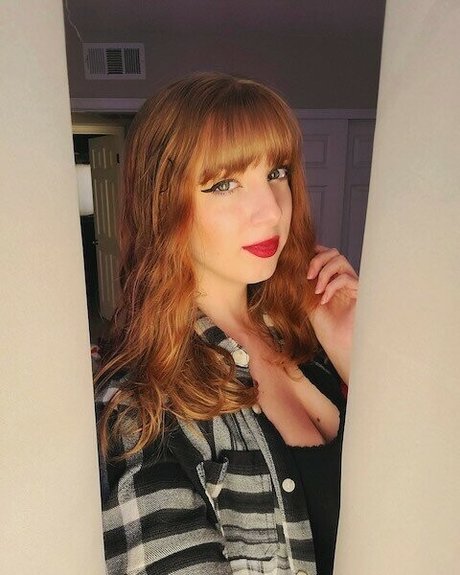 MaryMajora ヌード女優 写真