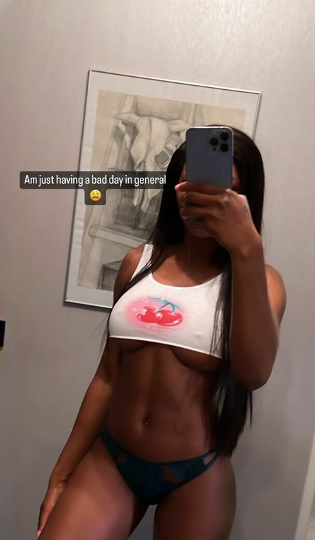 母乳オンリーファン 美しい裸 アーカイブ