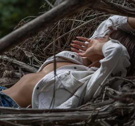 Aluma Dahuki 最高のスター アーカイブ