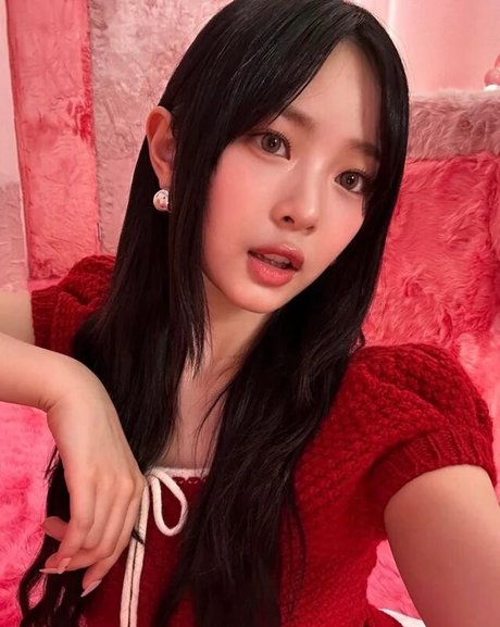 Hanni Pham 完璧なポルノスター 画像