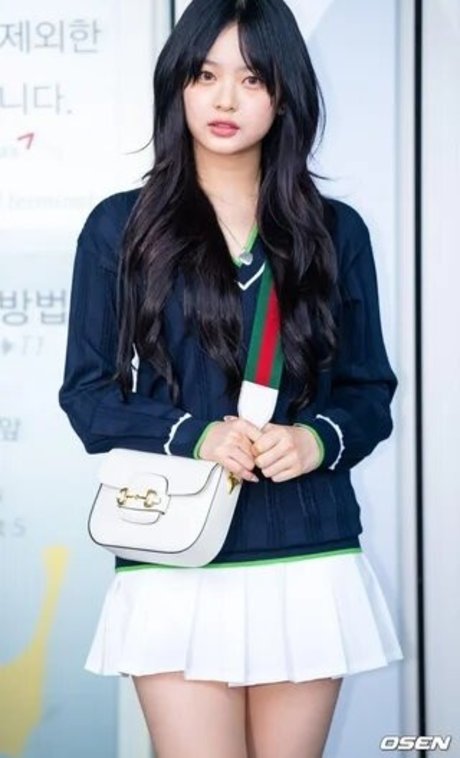 Hanni Pham 女優 写真