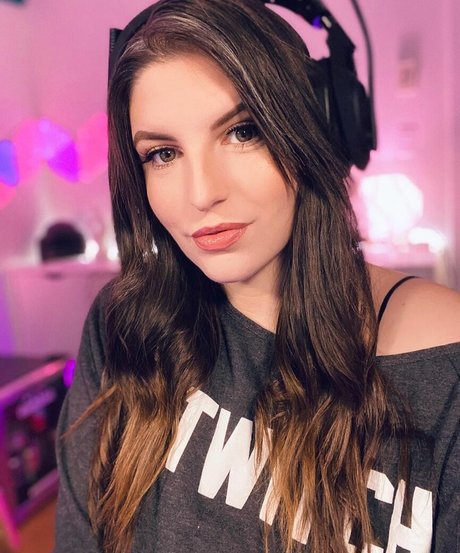 katestark 最高のポルノスター 写真