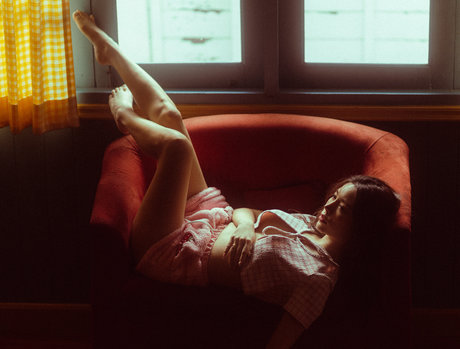 Nardear Montgod 無料のポルノスター ギャラリー