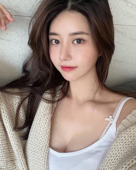 Lee Hayun_ 素敵なモデル 写真