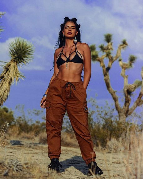 Natalia Pitti 素敵なスター アーカイブ