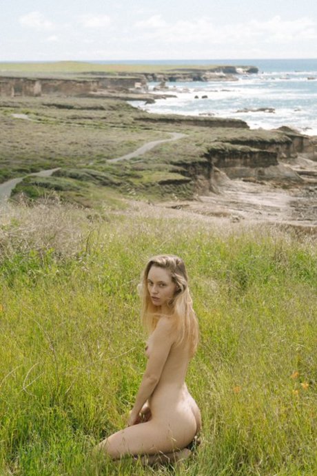 Maria Kn 裸モデル 画像