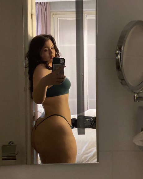 Valeria Vendetta HD女優 写真