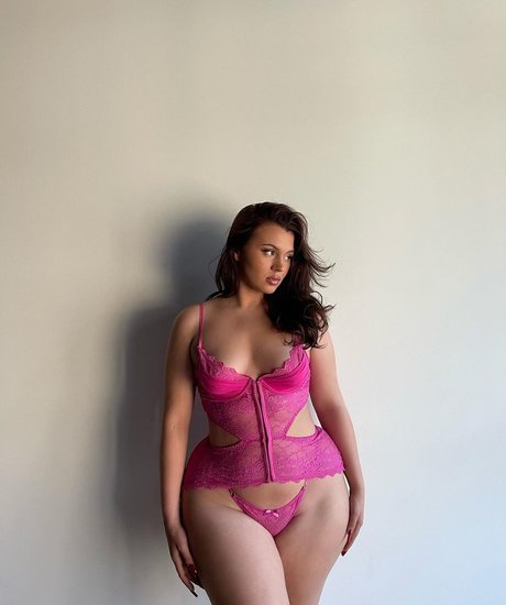 Valeria Vendetta ポルノスター セックス 画像