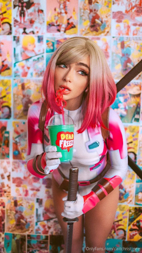 Caitlin Christine セクシーモデル 写真