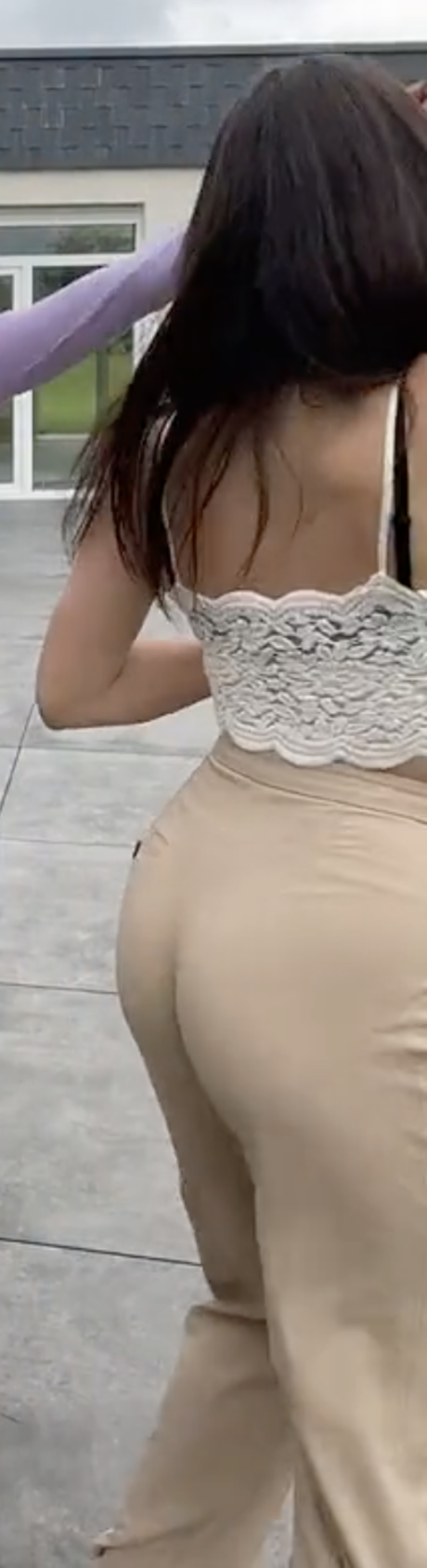 アジア人のタトゥー OnlyFans エロチック 画像