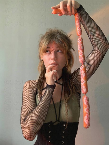 Fluffyfulafel_ ヌードスター 画像