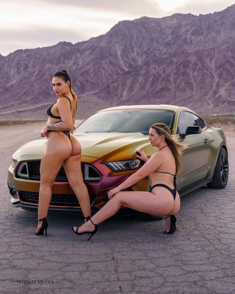 Jeanette G 無料モデル 写真