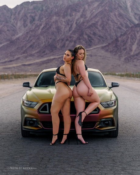 Jeanette G ポルノスター アダルト 写真