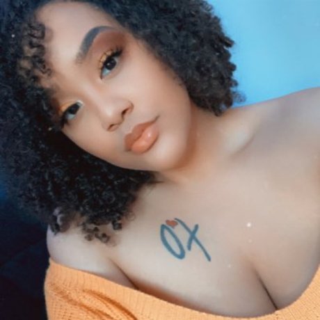 Littyliya トップモデル 画像