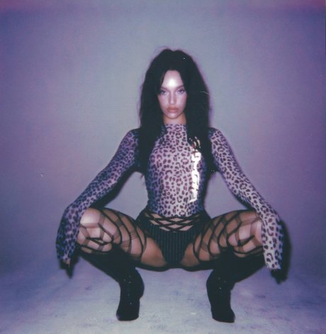 ポケモン オンリーファン エロチック 写真