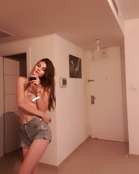 Babyyy Gorilla ポルノスター アダルト 写真