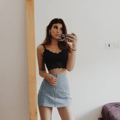 Babyyy Gorilla スター 写真