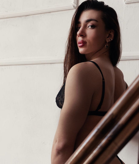 Ekaterina Khokhlova_ 可愛い女優 画像