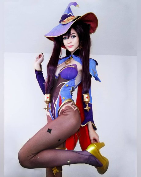 Michal Cosplay_ ホット女優 ギャラリー