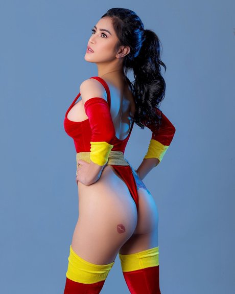 Daisy Pascual 美しいモデル 写真