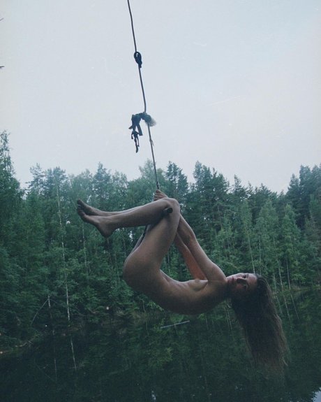 Lena Stepanova HDスター 写真