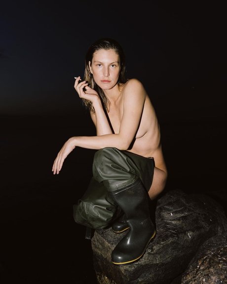 Lena Stepanova ポルノスター アーカイブ