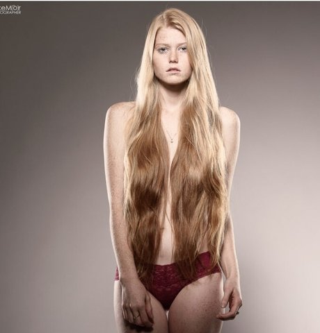 Anna Niro セックスポルノスター 写真