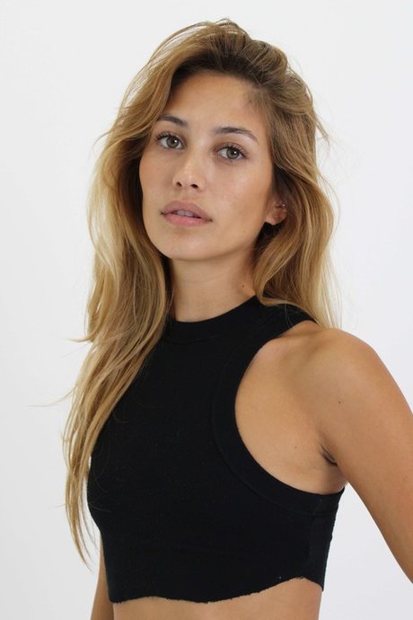 Crystal Seranno ヌードモデル 写真