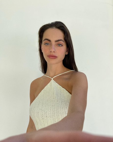 Yael Shelbia 素敵なモデル 画像