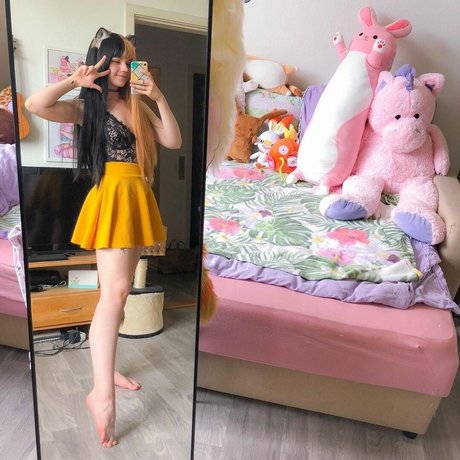 肉厚マンコOnlyFans セクシーヌード アーカイブ