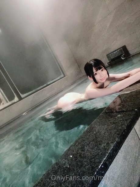 アジアンフィットネス OnlyFans 美しい 写真