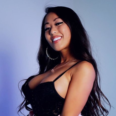 Jennybabas 可愛いモデル ギャラリー