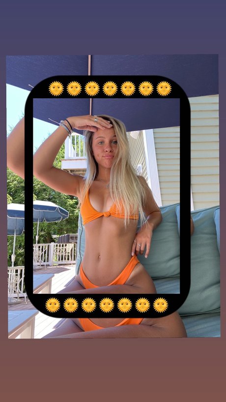 Vanessa Decesare top profile image