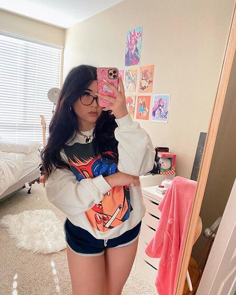 フラットオンリーファン 限定 写真