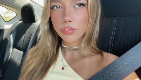 Sissy Sheridan ポルノスター 高品質 写真