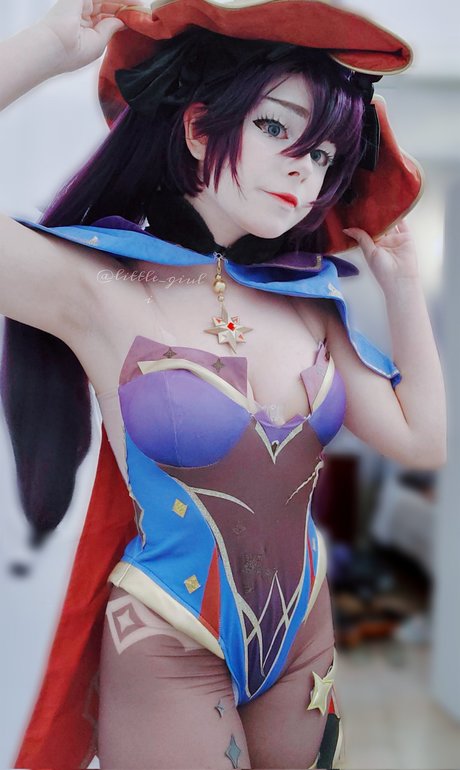 Little Giuli xxxポルノスター ギャラリー