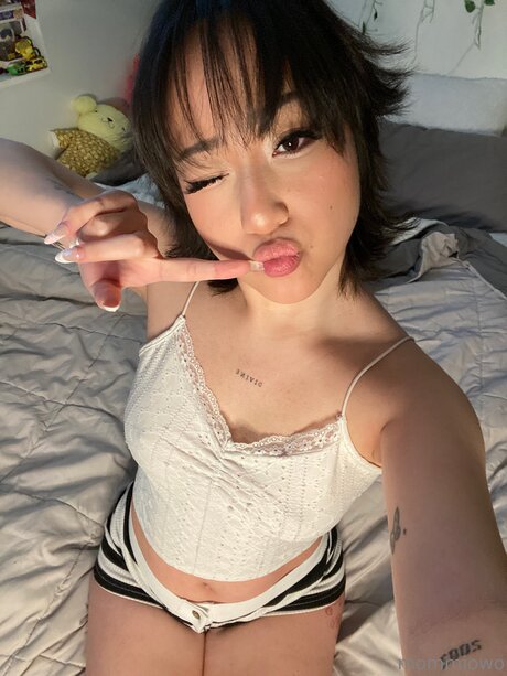 Mommiowo 素敵なモデル 画像