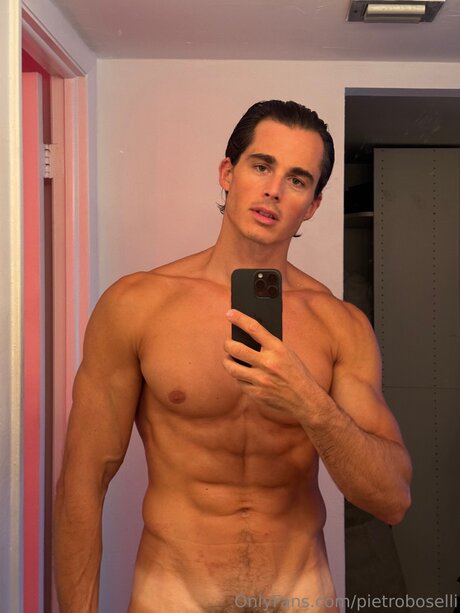 Pietroboselli セックスモデル 写真