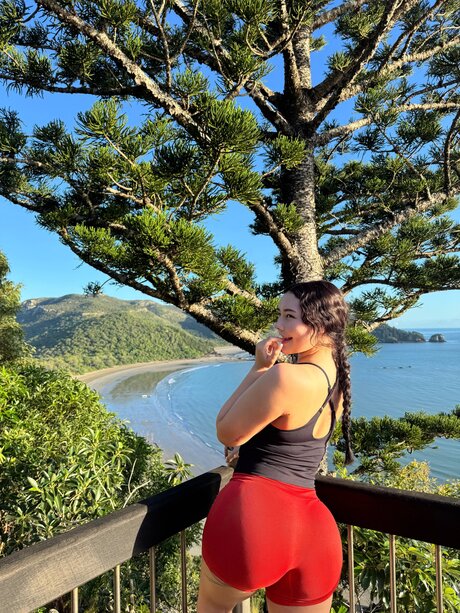 Curlymoana 最高の女優 写真