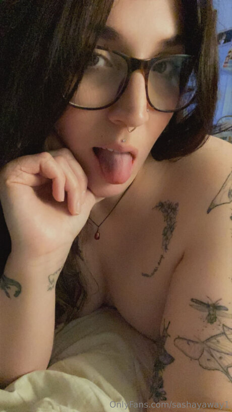 Goodgirlgothiccc ポルノスター アート 写真