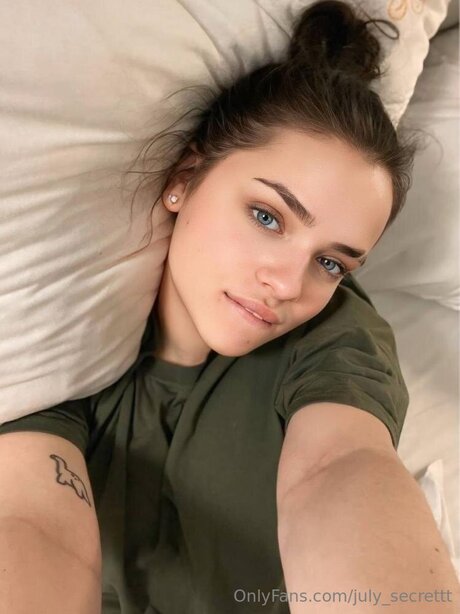 アジア人トゥインクOnlyFans 無料 画像