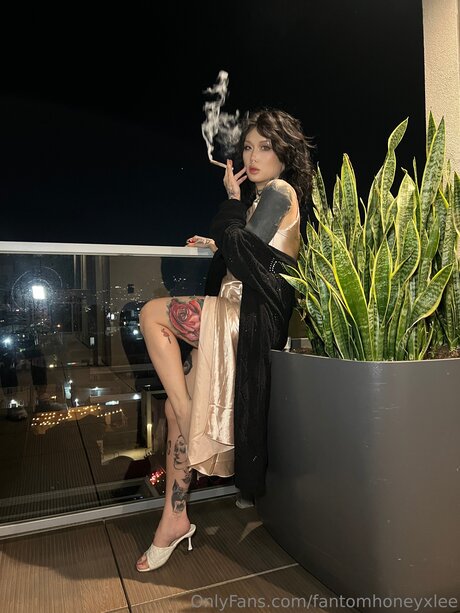Fantomhoneyxlee ホットなスター ギャラリー