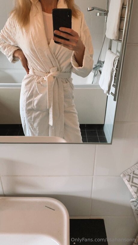 Lisahansonn ポルノスター ホット 写真